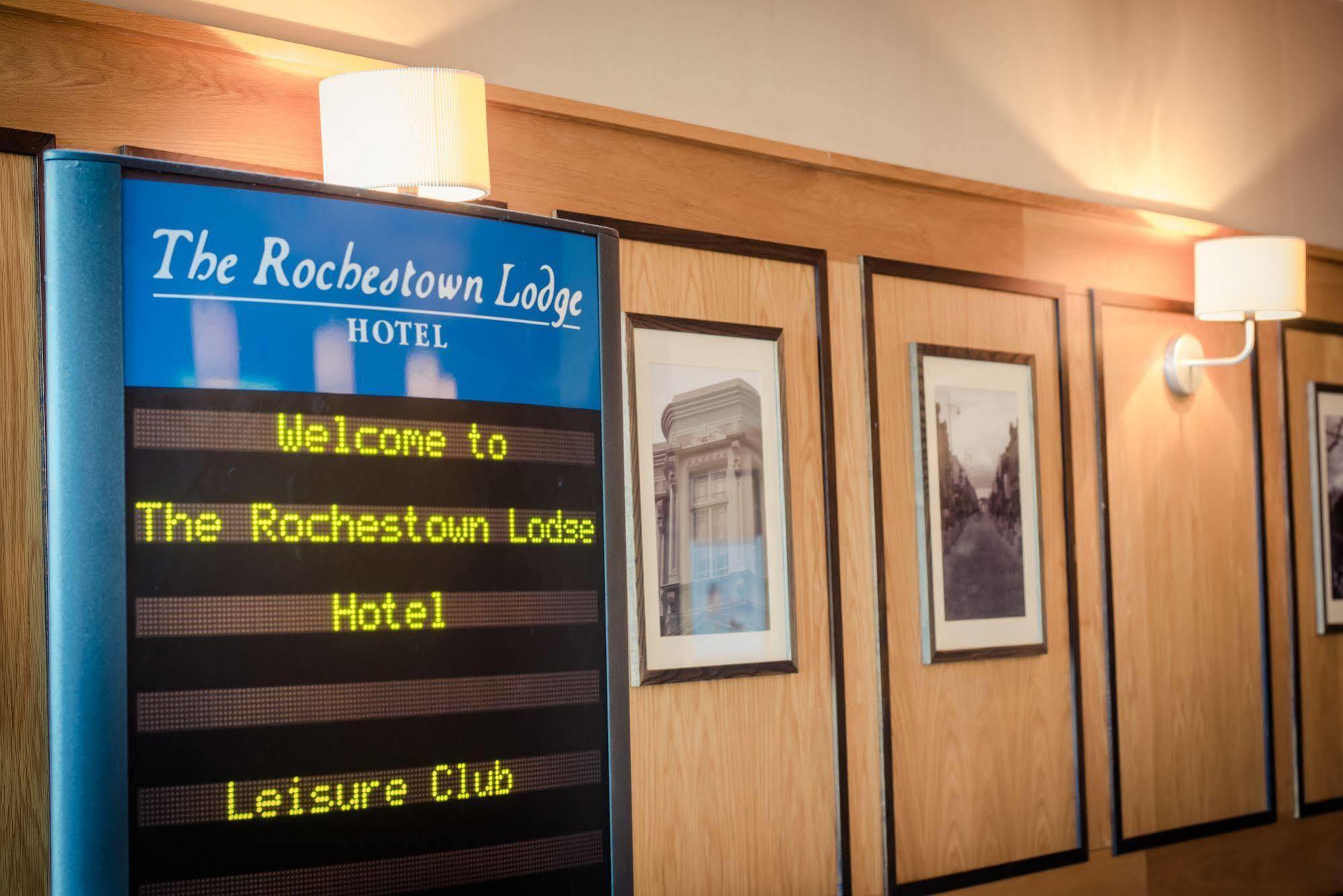 Rochestown Lodge Hotel Dun Laoghaire Exterior photo